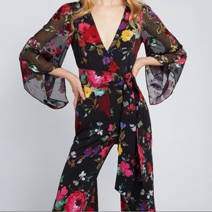 NWOT Alice + Olivia Rowley Floral Jumpsuit